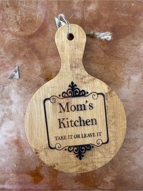 Mom's Kitchen Small Cutting Board - Natural Brown 7x5 inches